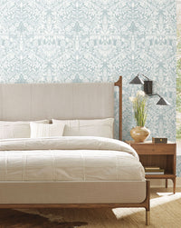 Arts & Crafts Lockwood Damask Egg