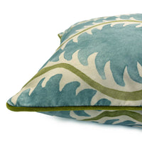 Cushion Helter Skelter Velvet River Bed