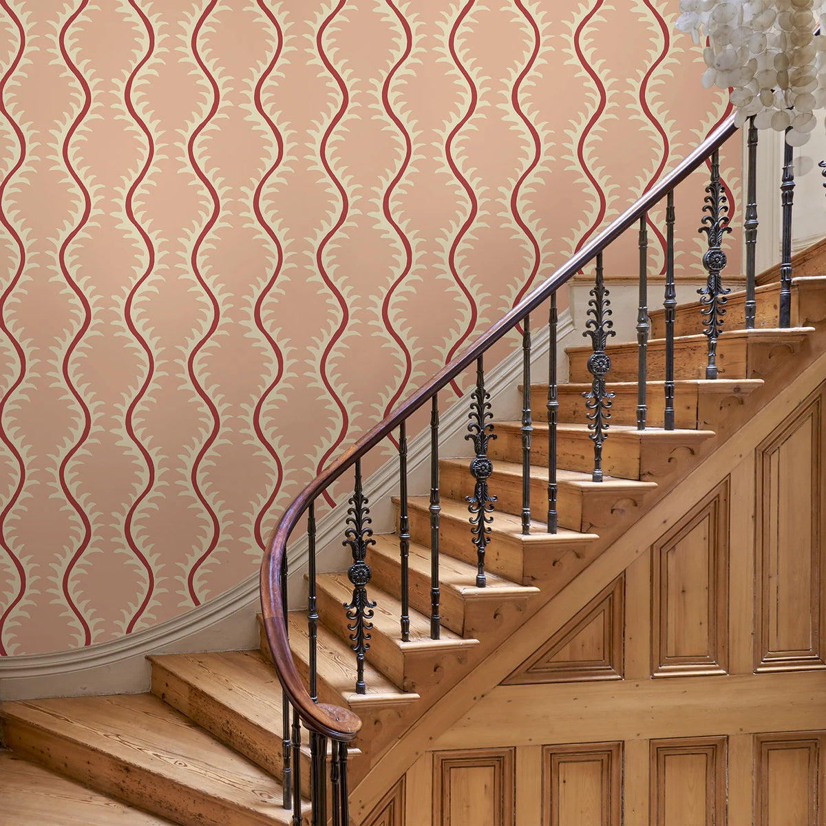 Helter Skelter Wallpaper - Lipstick