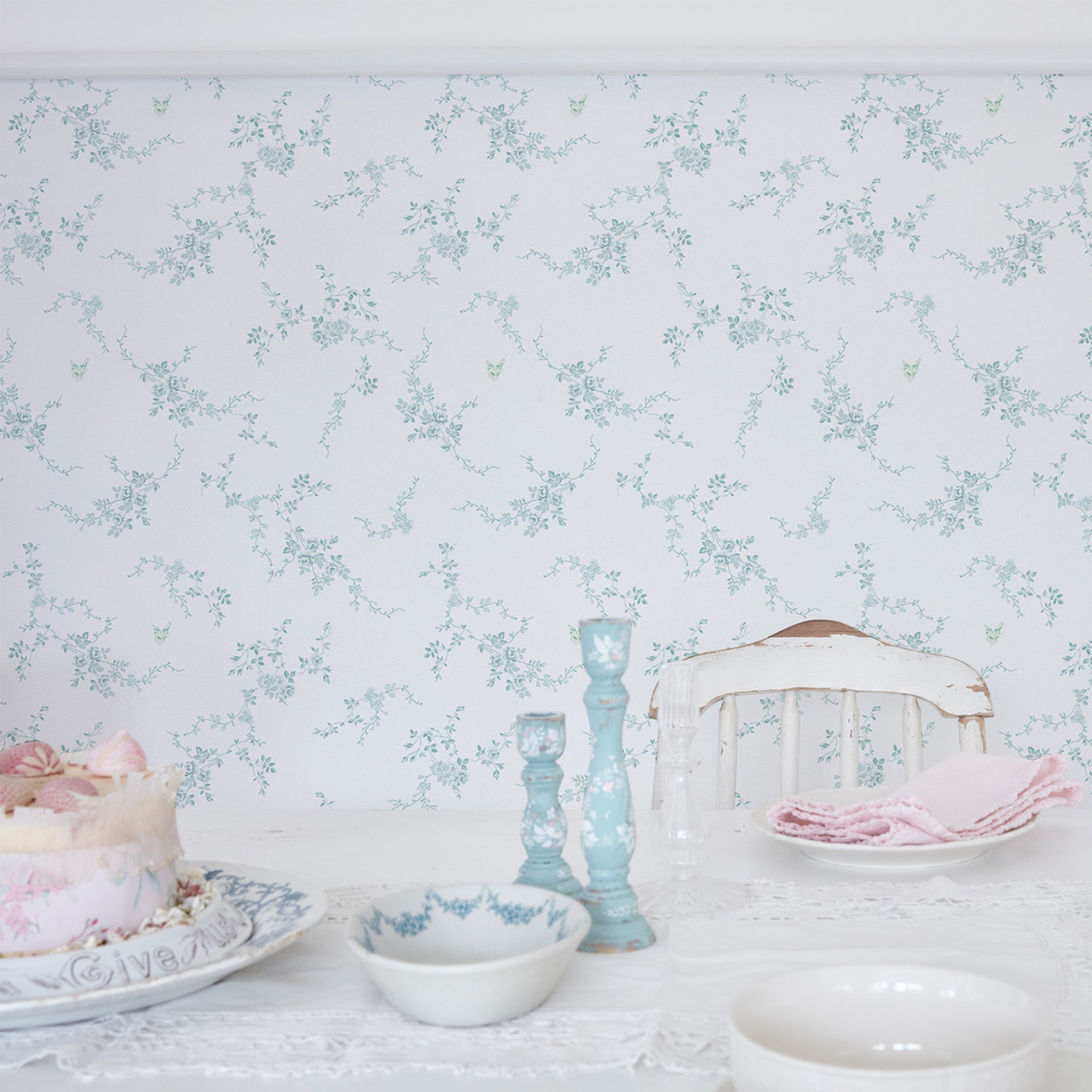 Shabby Chic by Rachel Ashwell