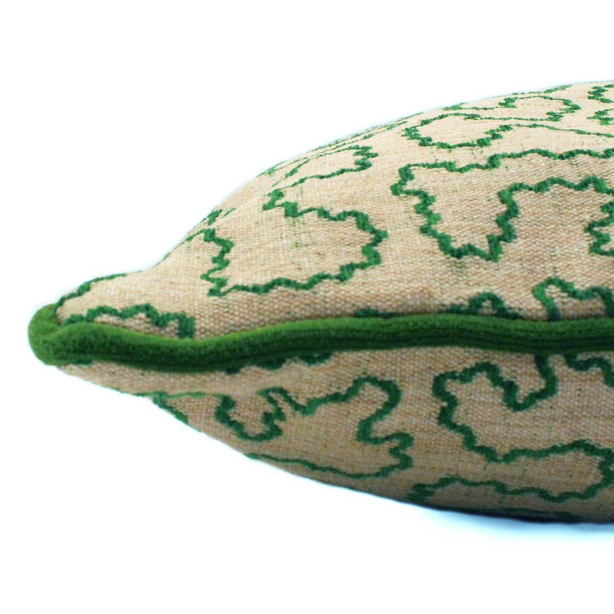 Cushion Wiggle Emerald